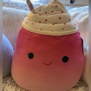 Cinnamon Squishmallow Frozen Yogurt KellyToy 16” NWT